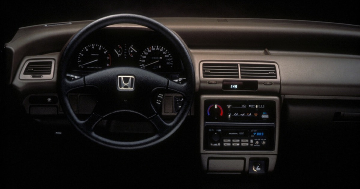 1990s Honda Civic dashboard — state of the art of easy